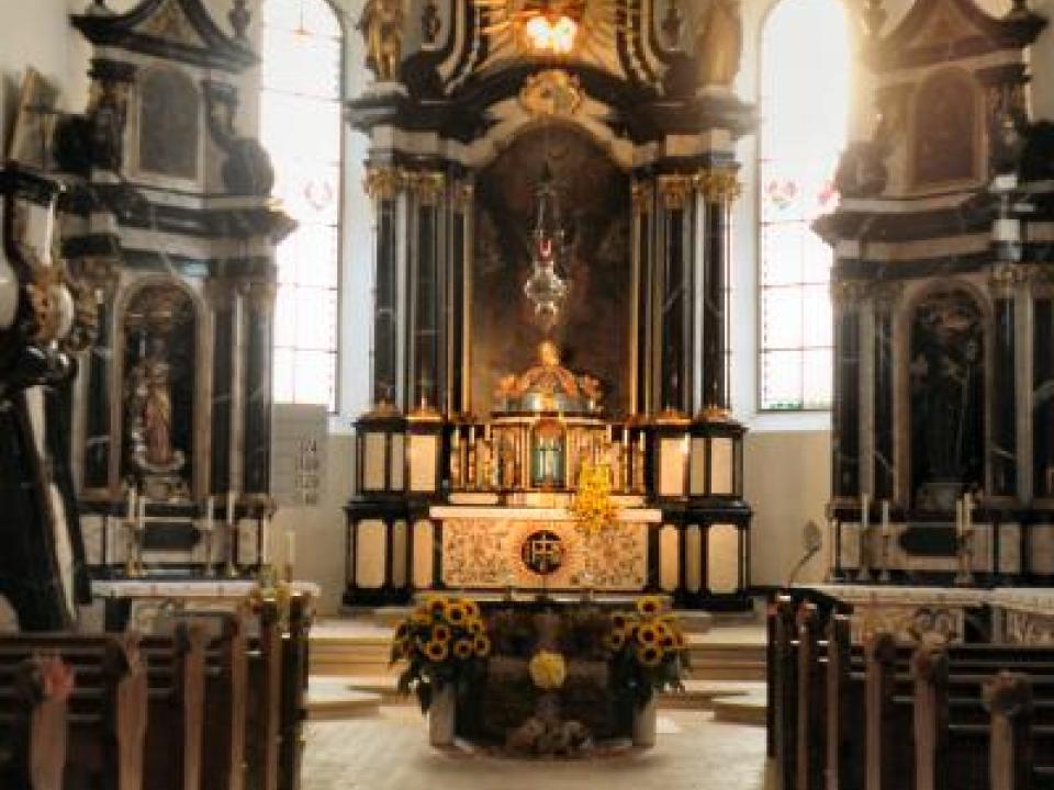 Kirche St. Michael Paradies