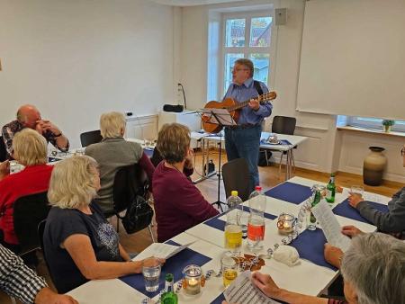 Impressionen ökum. Seniorennachmittag Basadingen, 31.10.2023