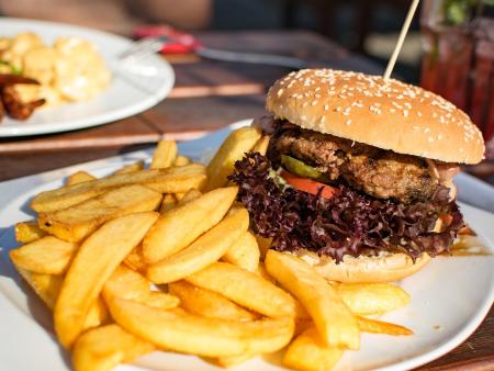 Sprungbrett - Bibelmittagstisch