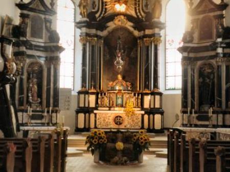 Kirche St. Michael Paradies