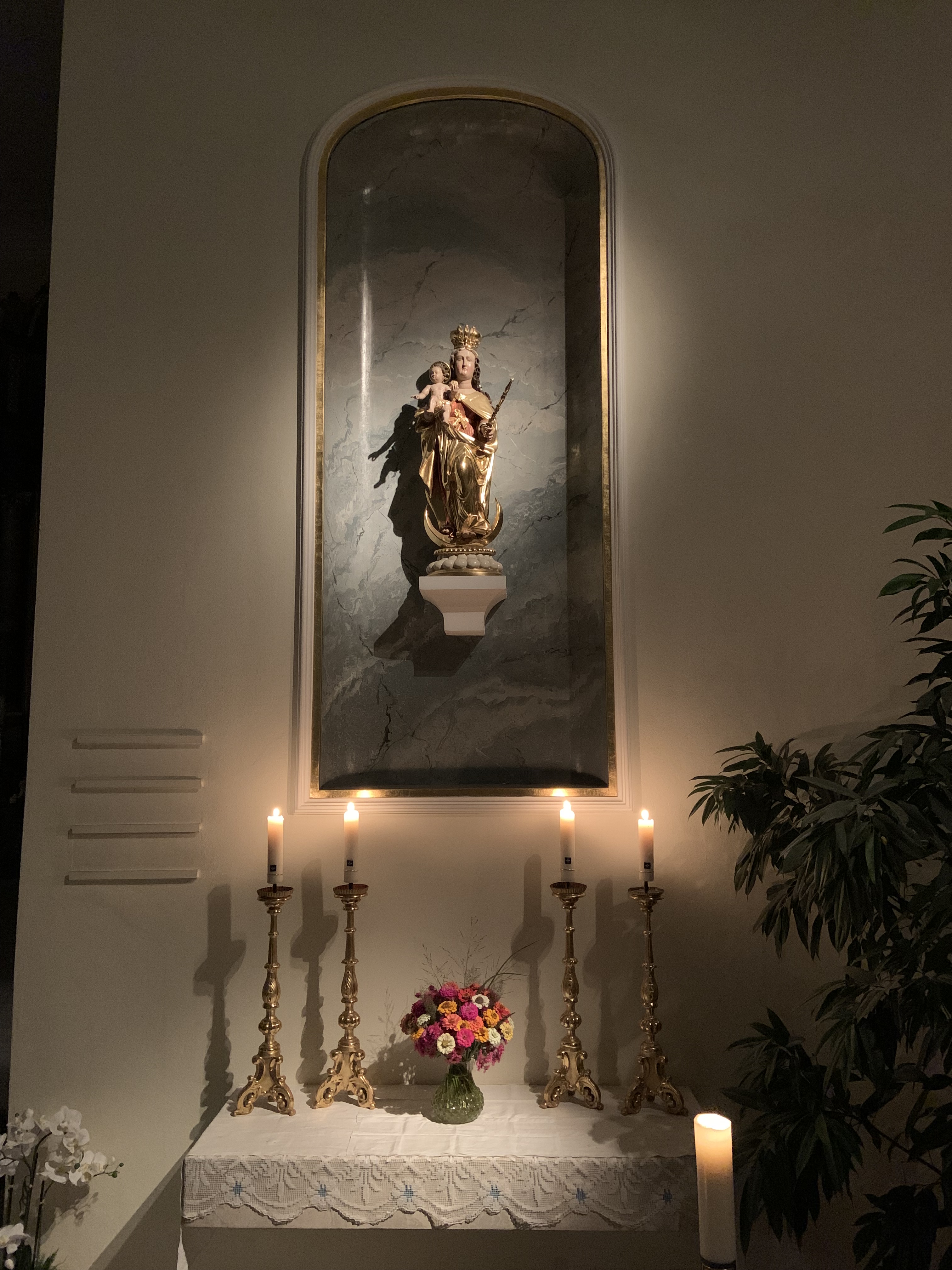 Marienaltar